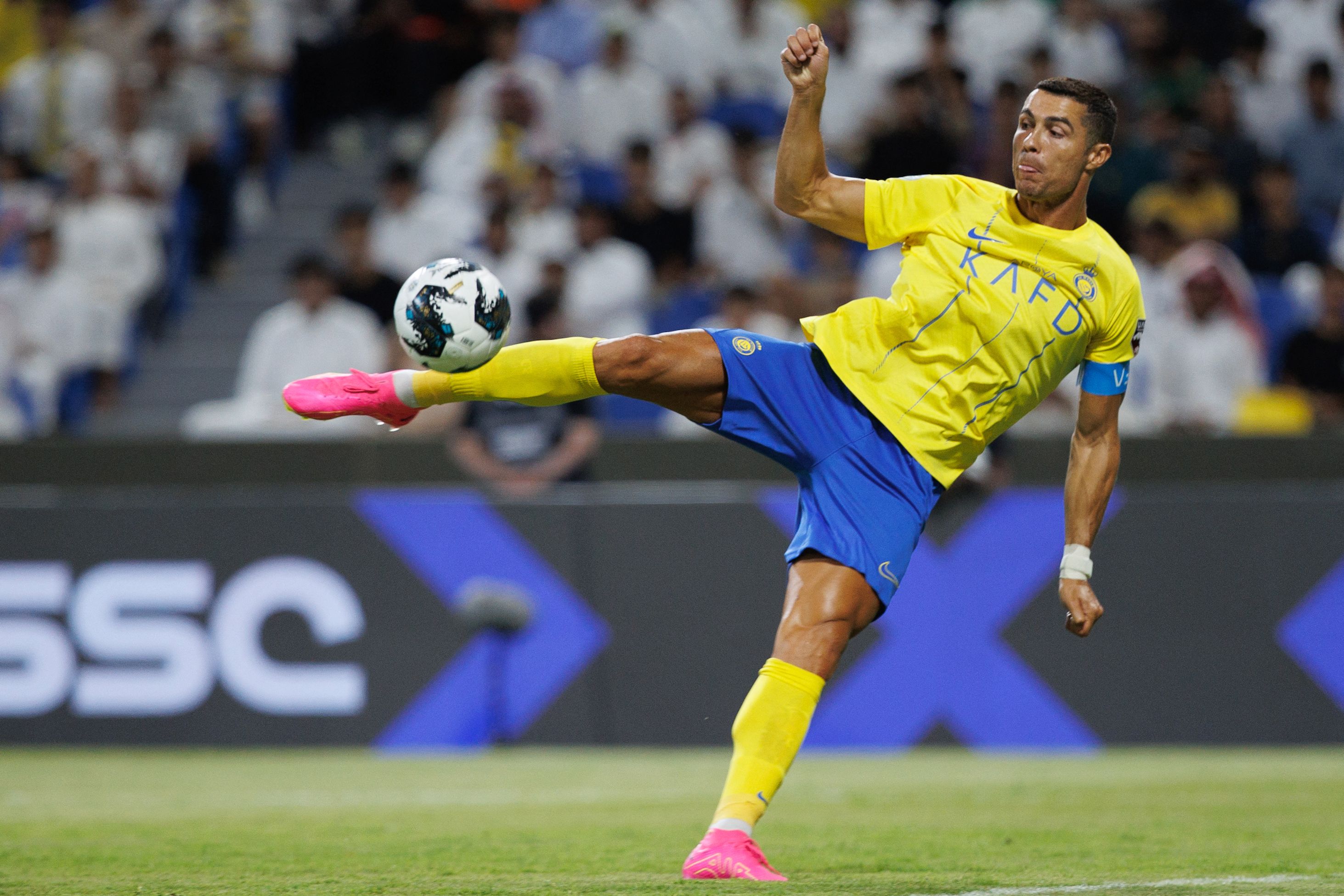 Ronaldo và những thành tích kỷ lục một năm đầy bất ngờ tại Al Nassr