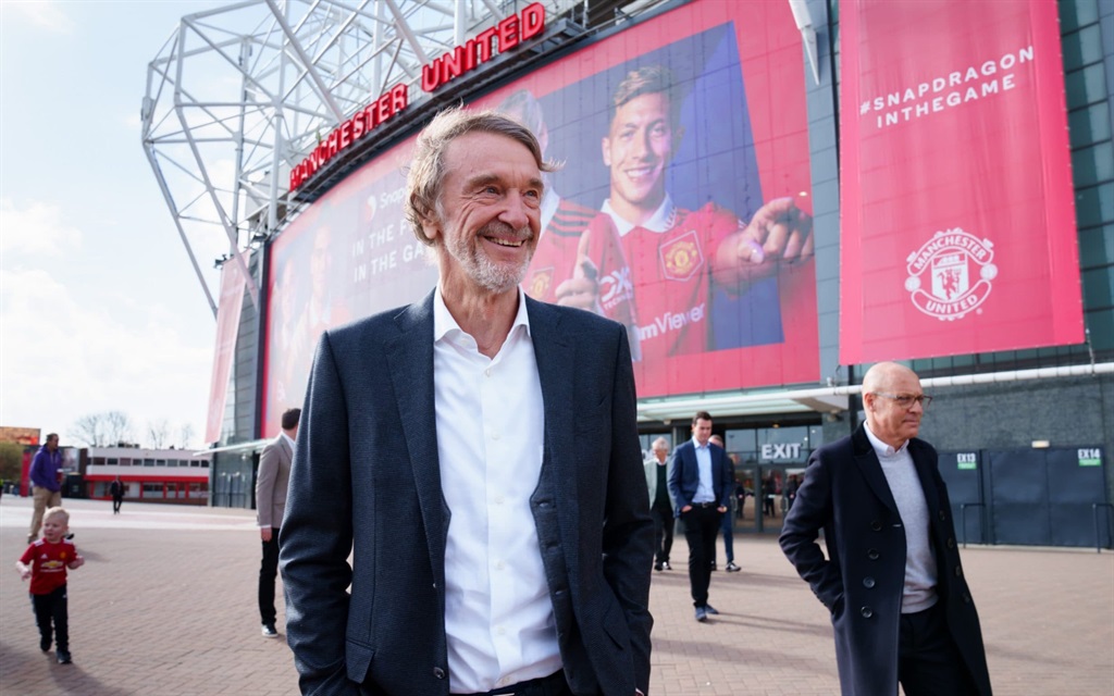 Jim Ratcliffe chính thức sở hữu Man United, mở đường cho nhiều dự án tham dự Champions League