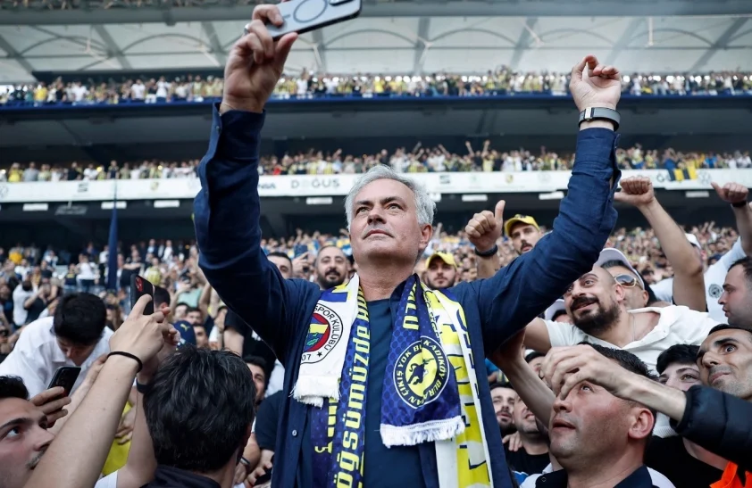  Mourinho đã lập kỷ lục mới khi vừa gia nhập đội bóng tại Thổ Nhĩ Kỳ