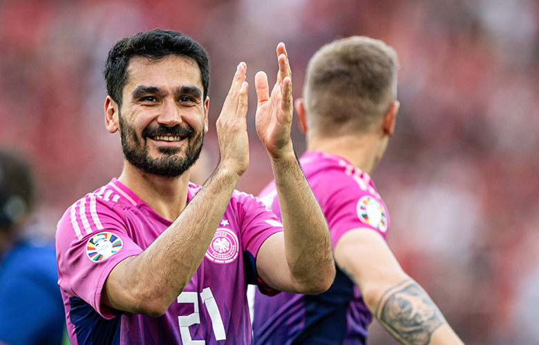  Ilkay Gundogan gia nhập đội ngũ các huyền thoại Đức từ bỏ ĐTQG, nối gót Kroos và Muller