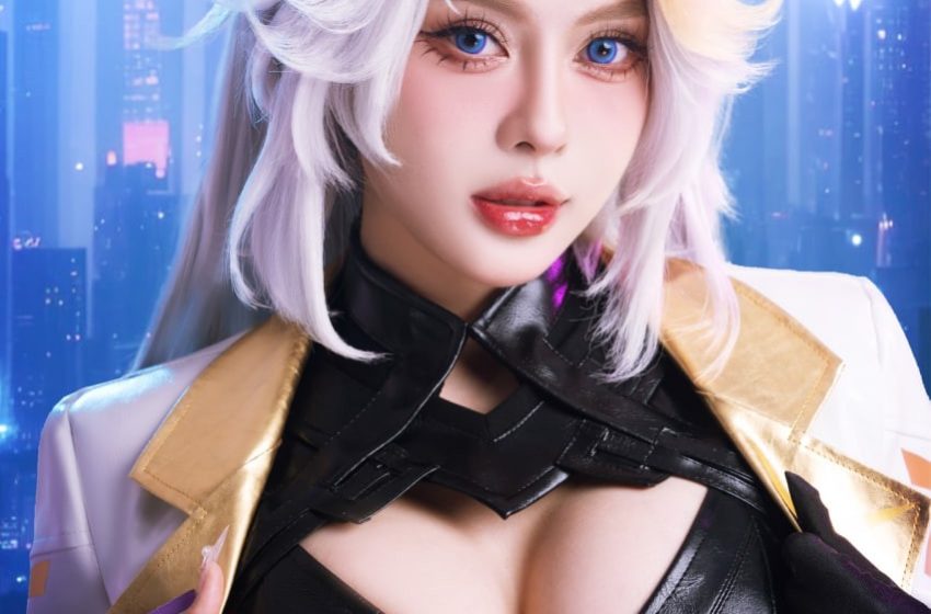  Màn cosplay Lauriel Thiên Nữ Dạ Ưng với vòng 1 ‘khủng’, đốn tim fan nam