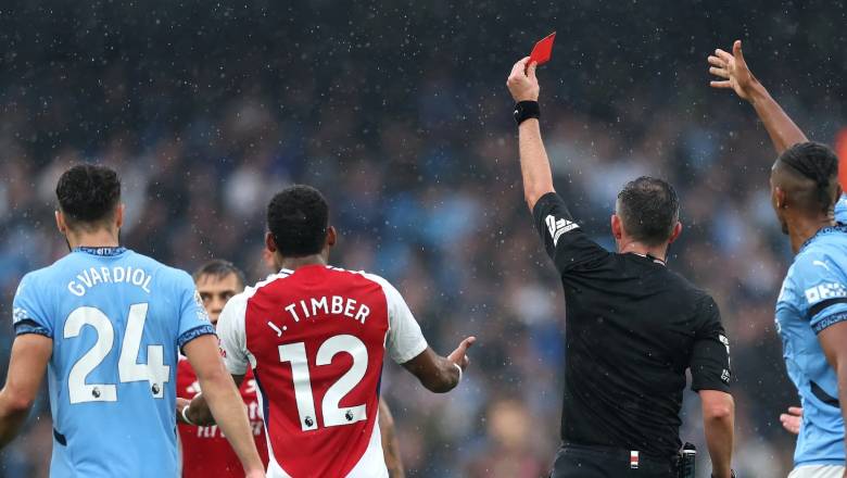  Arsenal trả giá đắt vì thẻ đỏ gây tranh cãi: Ai thực sự có lỗi?