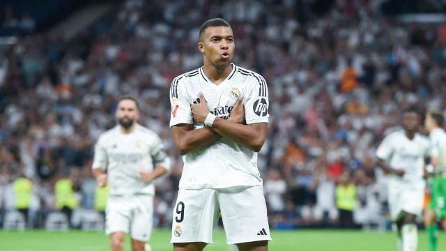  Mbappe tỏa sáng, Real Madrid giành chiến thắng nghẹt thở trước Alaves